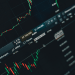Mercado ve a la inflación domada en 2026 y anticipa más recortes de tasas
