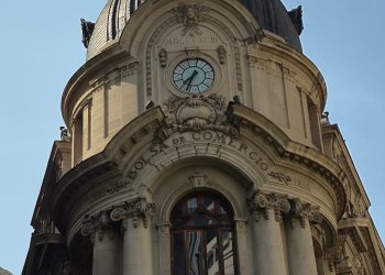 IPSA se desploma y firma su peor jornada en casi un año