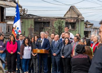 Proyecto de Ley «Reconstrucción Nacional» propone destrabar 200 relocalizaciones acuícolas