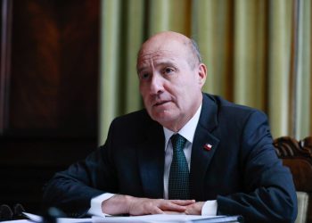 CEP advierte que el plan económico es viable, pero exige cirugía mayor