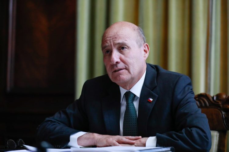 CEP advierte que el plan económico es viable, pero exige cirugía mayor