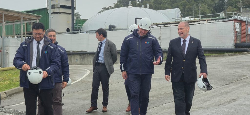 Subsecretario Urrutia y su visita a Lago Sofía: “Impresionante, la verdad. Este es estándar mundial, es un ejemplo para el mundo”