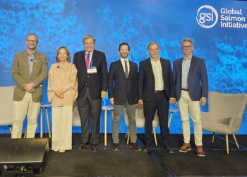 Seminario internacional aborda economía azul en Chile