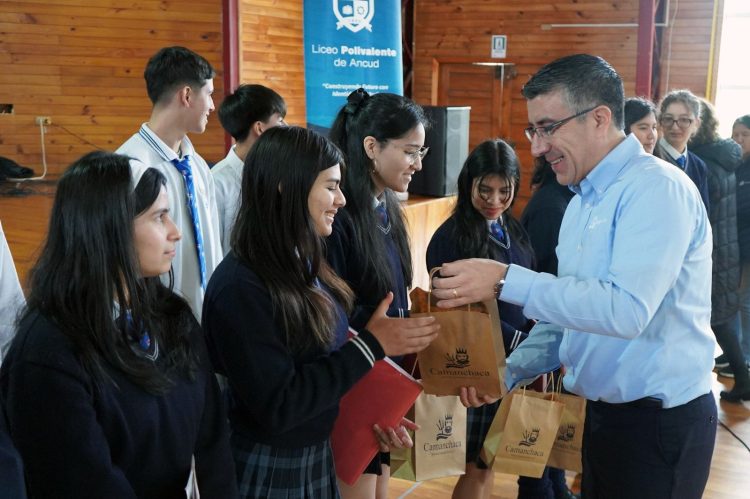 Chiloé en movimiento: más de 4 mil estudiantes protagonizan los Juegos Escolares 2026