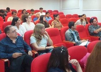 Charlas sobre FAN fortalecen comunidades costeras