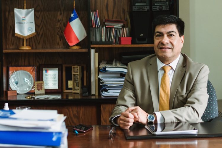 ULagos alerta por reforma a propiedad intelectual y propone agenda académica frente a la IA