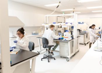 CAT fortalece investigación genética acuícola con foco en genómica y análisis predictivo