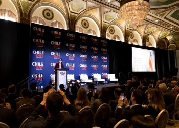 Chile Day: Gobierno promete reducir en 30% los tiempos de evaluación ambiental