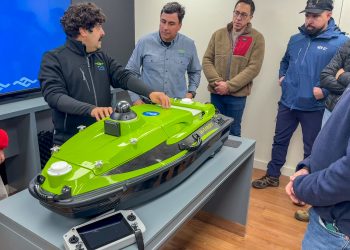 THS suma dron acuático para batimetrías y medición de caudales en ríos del sur de Chile
