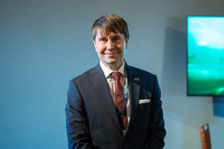 Embajador de Noruega: «Tenemos toda la voluntad de seguir trabajando con el nuevo equipo de gobierno»