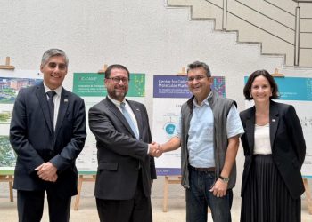 Ministro Pérez Mackenna sella alianza en India: El salmón será pieza clave en la nueva ofensiva comercial de Chile en Asia