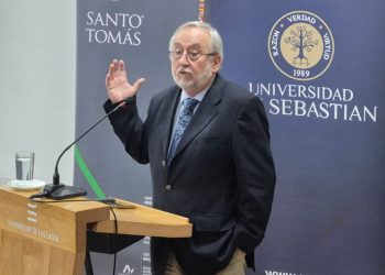 "Puerto Montt Superior" inaugura año académico con foco en ciencia e innovación colaborativa