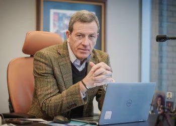 Ricardo García cuestiona influencia externa en la salmonicultura: “Chile es un país con instituciones y capacidad de regulación propia”