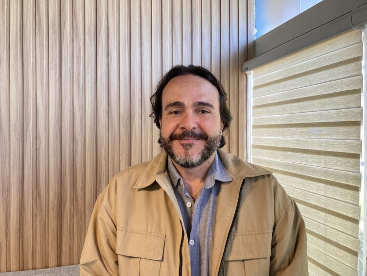 El Dr. Vito Mastrochirico-Filho, especialista en genómica aplicada y nuevo profesor asistente en Ciencias de Datos de FAVET. Foto: InfoSalmon