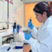 Biotecnología de vanguardia: investigación chilena transforma residuos del salmón en ingredientes de alto valor