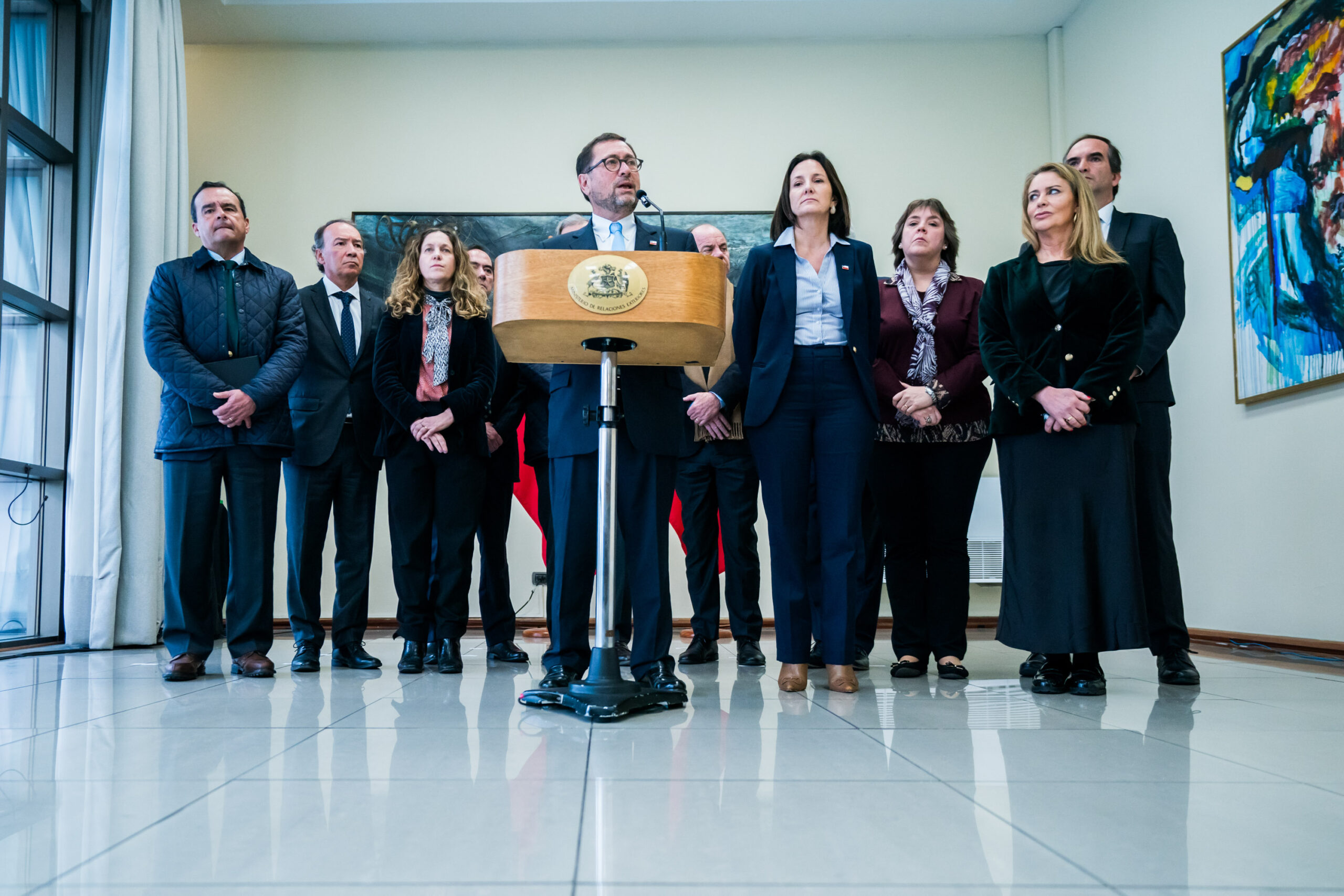 Reunión de trabajo entre representantes de Cancillería y gremios exportadores del sector privado por aranceles en Estados Unidos.