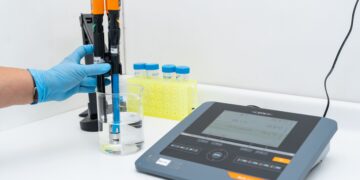 Nueva guía científica elevará estándar para evaluar descargas de salmuera y proteger ecosistemas marinos
