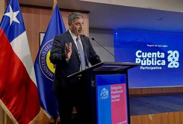 Delegado Presidencial Regional de Los Lagos Cristian Palma Valdés durante la Cuenta Pública 2025-2026 en Puerto Montt.