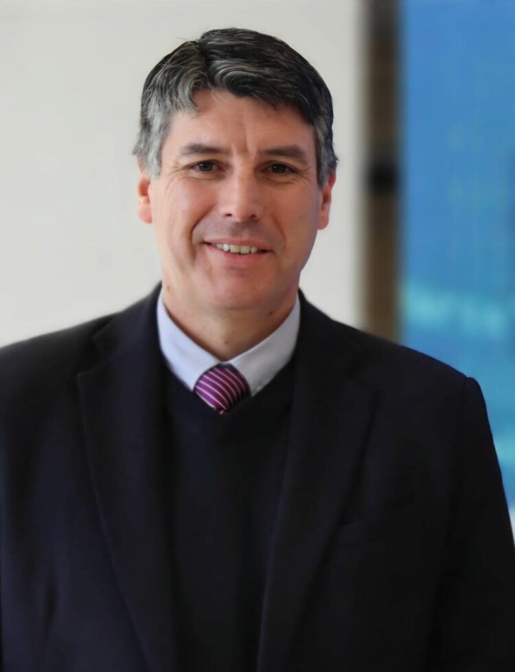 Con foco en innovación, productividad y articulación territorial: asume nuevo director Corfo Los Lagos Víctor Sánchez Redlich