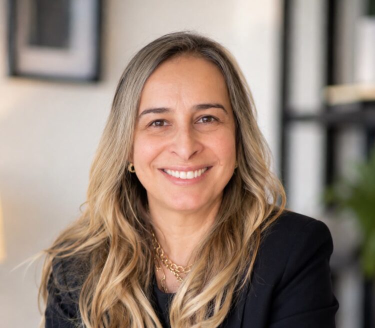 María Constanza Poblete, quien es fundadora y directora de Agencia Garra y VetChannel. Créditos: ELBA 2026.
