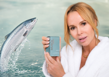 Amanda Holden presenta un producto cosmético elaborado con ADN de salmón