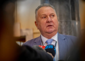 Créditos: Ministro de Océanos y Pesca de Nueva Zelanda, Shane Jones. Créditos: RNZ.