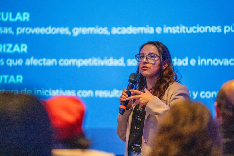 Carolina Asencio, gerente del Programa Territorial Integrado (PTI) Industria Sostenible del Salmón