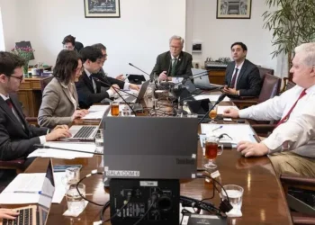 Comisión de Pesca del Senado analiza el arancel al salmón chileno