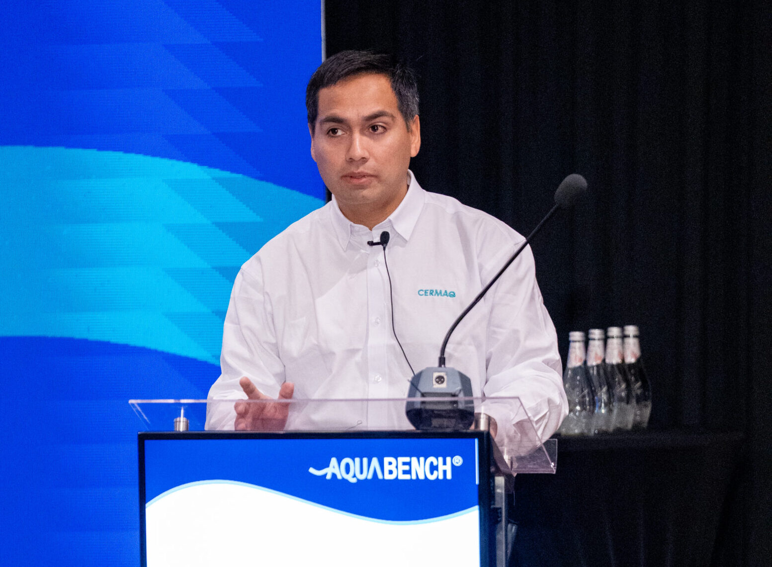 William Toro, coordinador en Gestión Ambiental y Emisiones de Cermaq Chile