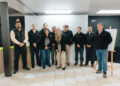 Representantes de Salmones Aysén y Mutual de Seguridad durante la firma de su acuerdo estratégico de seguridad y salud ocupacional.