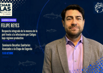 Académico de FAVET Felipe Reyes López expositor del módulo Caligidosis en evento InfoSALMON.