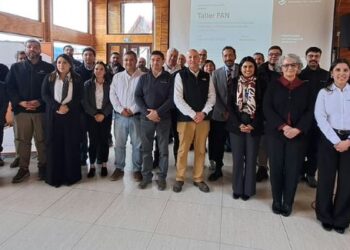 Sernapesca y la industria coordinan la preparación ante El Niño y las floraciones algales en Aysén
