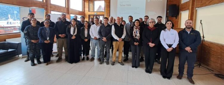 Sernapesca y la industria coordinan la preparación ante El Niño y las floraciones algales en Aysén
