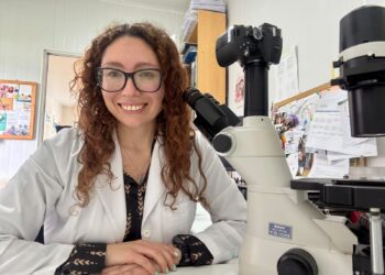 Francisca Muñoz, jefa del Laboratorio de Fitoplancton y Bio-Óptica de Plancton Andino. Créditos: Cedida.