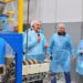 Sesión práctica de extrusión de alimentos acuícolas con participantes en la planta piloto de la UCT.
