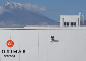 planta terrestre de Proximar Seafood en Oyama, Japón