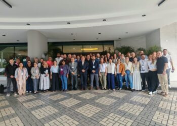 Participantes de la conferencia regional sobre El Niño 2026 y cambio climático en Panamá.